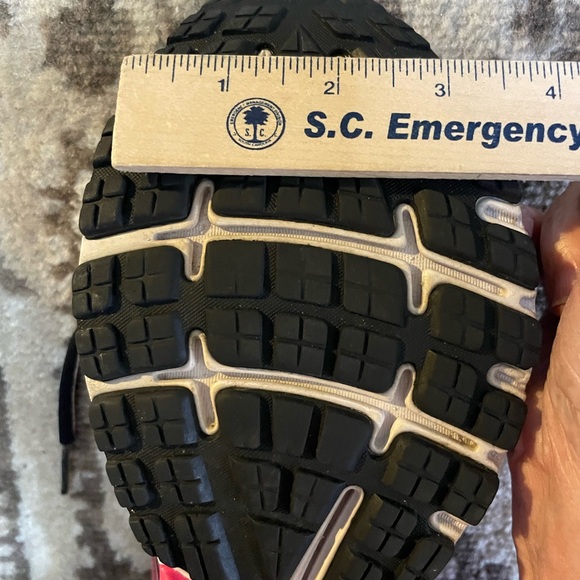 Brooks Ghost 10 Running shoes, size 9
Used - Picture 11 of 14